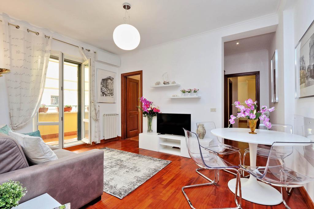 Apartamento Mecenate Charme Apartment